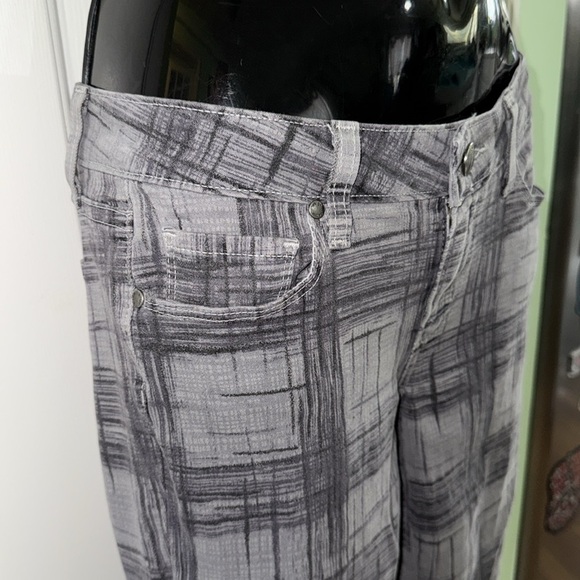 Paige Grey Abstract Pattern  Peg Super Skinny Ankle Denim Jeans Stylish Size 27 - Picture 3 of 12